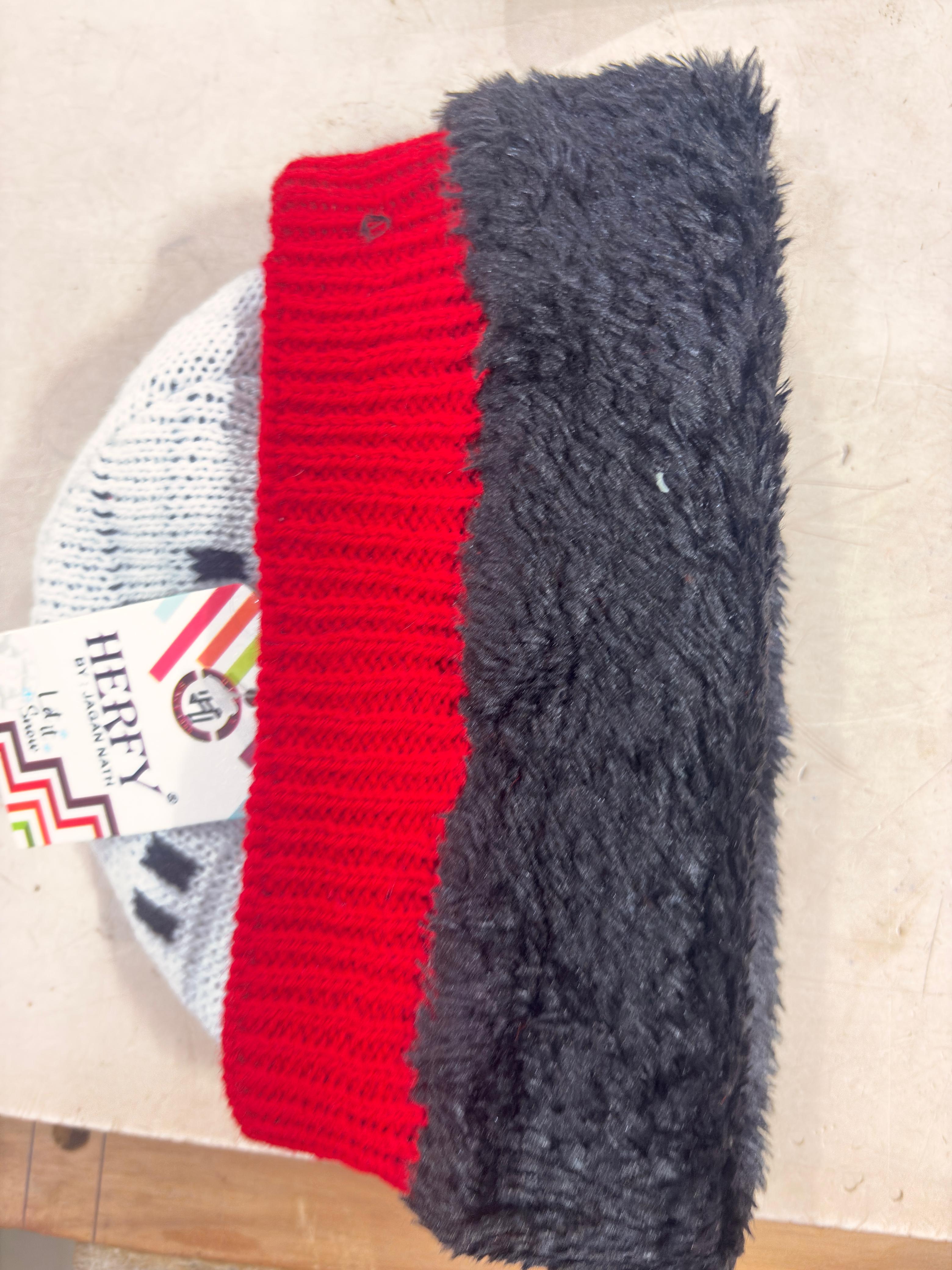 Woolen Cap With horizondal Color Bands